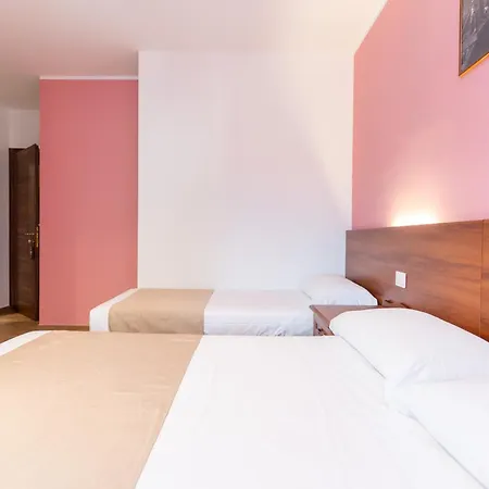 Bed and breakfast Gusto West 3*