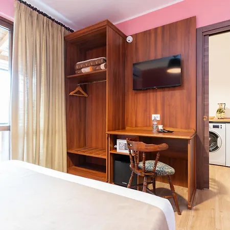 Gusto West 비시나노